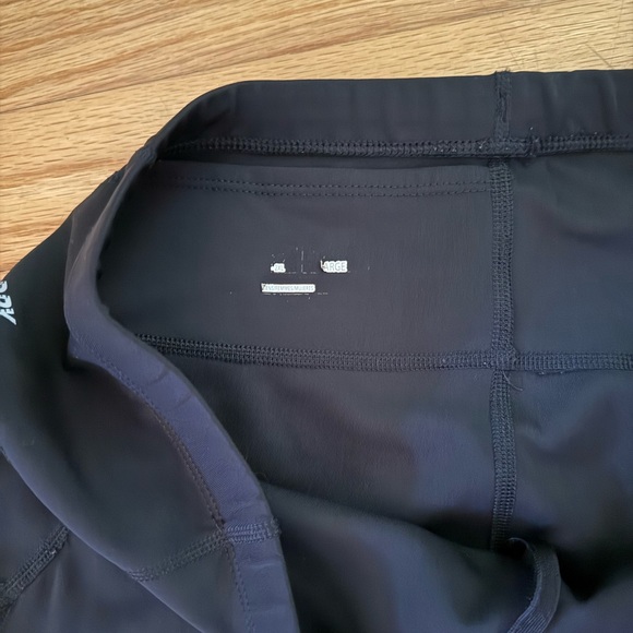 New Balance Leggings Black Pink Purple Dry Fit Running XL - Picture 10 of 11